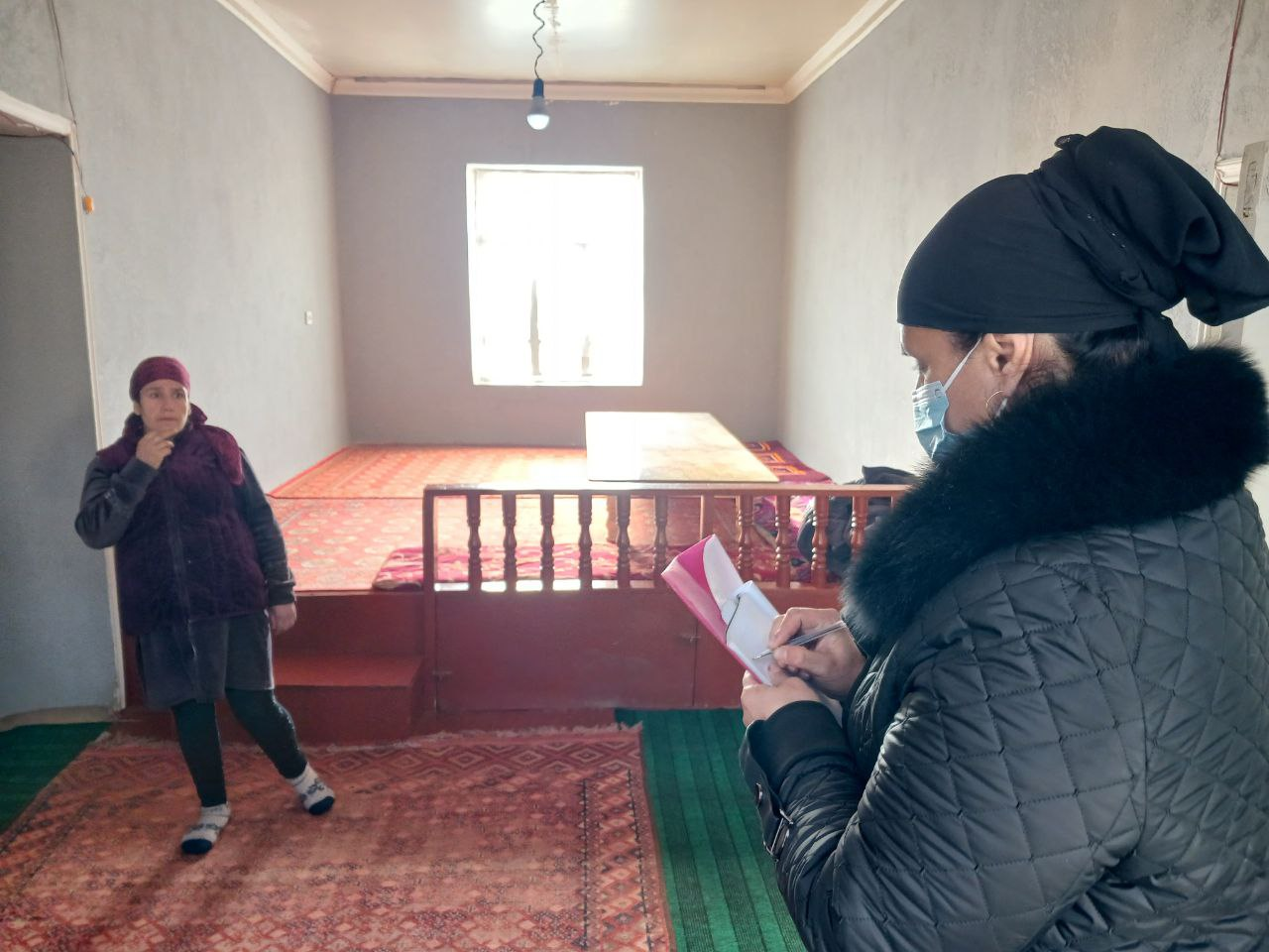 Xiva tuman Sanitariya-epidemiologik osoyishtalik va jamoat salomatligi bo’limi hodimlari Ezgu-amal ko`chasida yuqumli kasalliklar profilaktikasi bo’yicha sanitariya targ’ibot ishlari o’tkazildi.