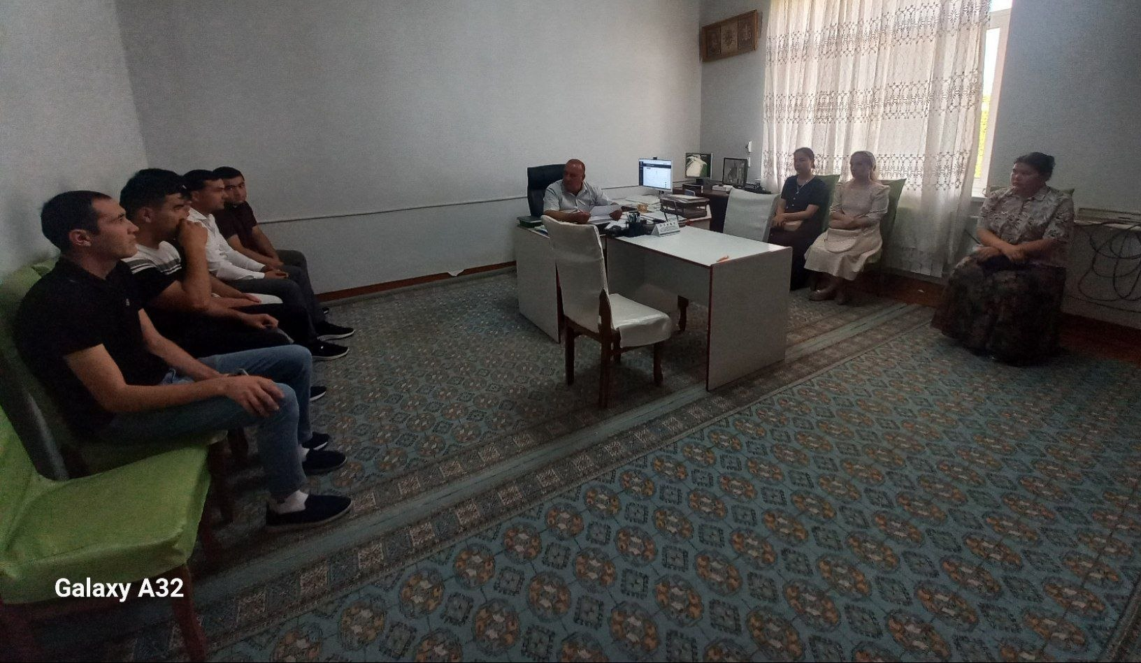 YOSHLAR BILAN UCHRASHUV VA “YOSHLAR KUNI” DOIRASIDA OCHIQ MULOQOT